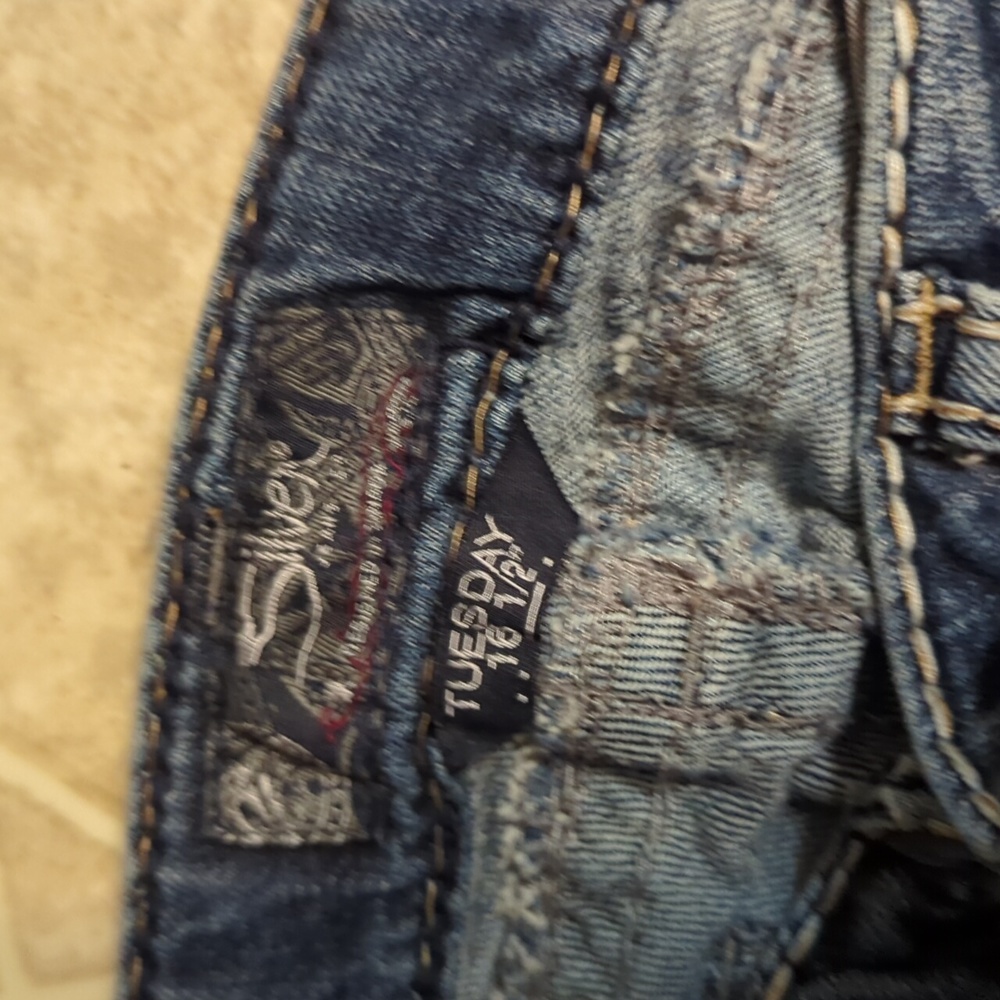 Jeans - Picture 3 of 5